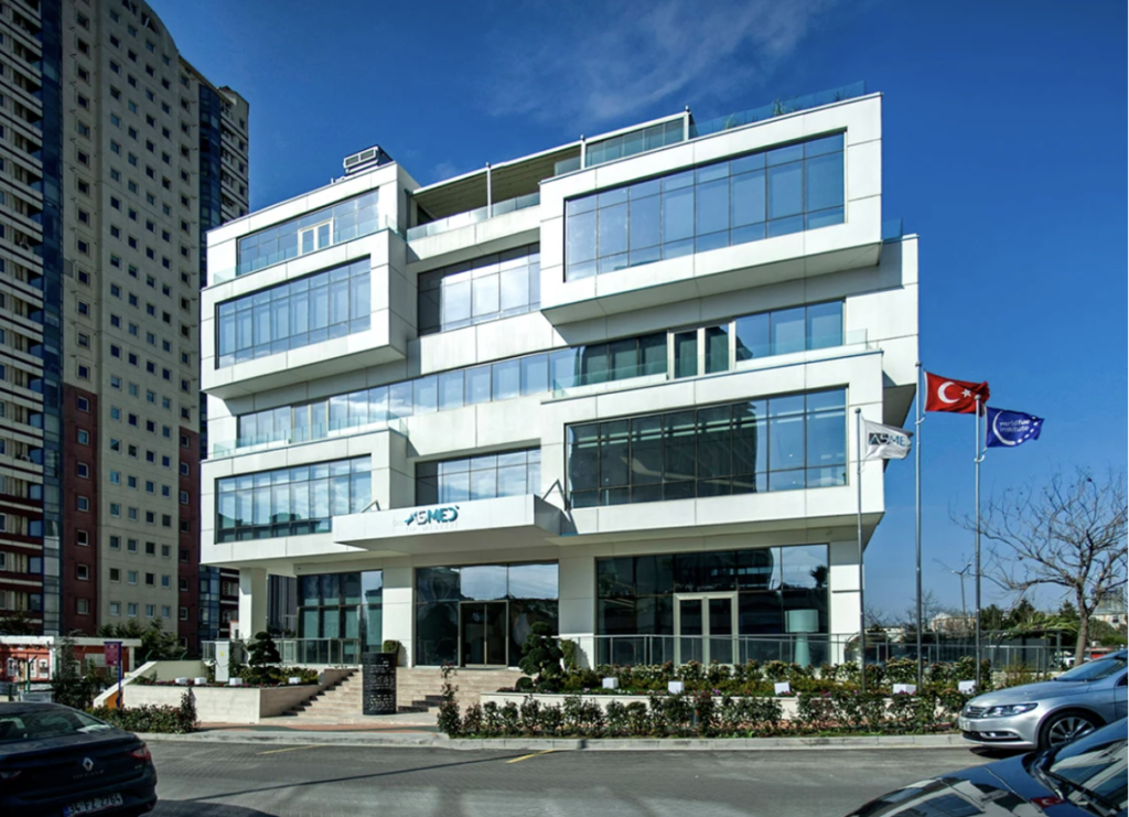 Top 5 dos Melhores Médicos de Transplante Capilar na Turquia (Guia 2026)